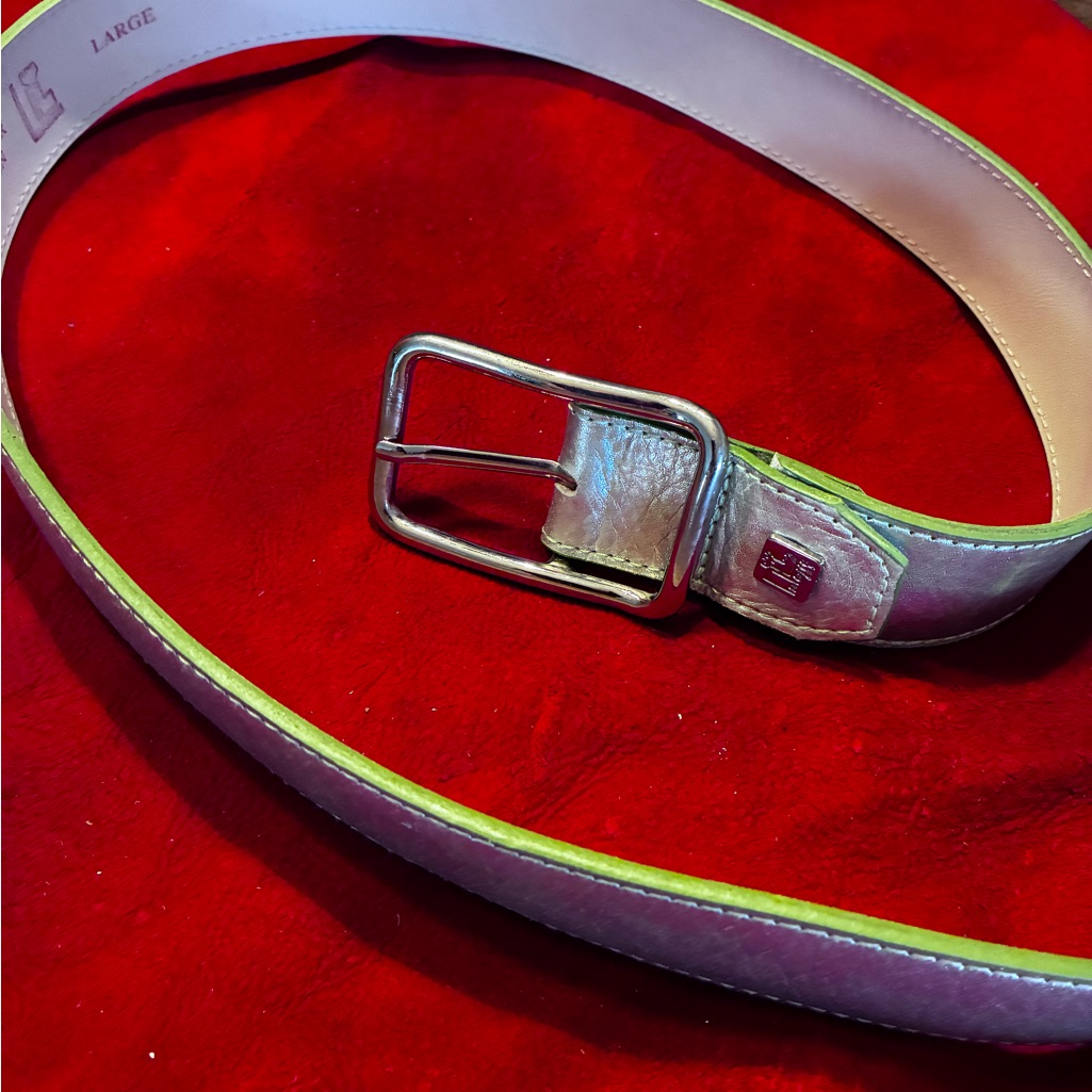 Stylish Two-Tone Leather Belt
